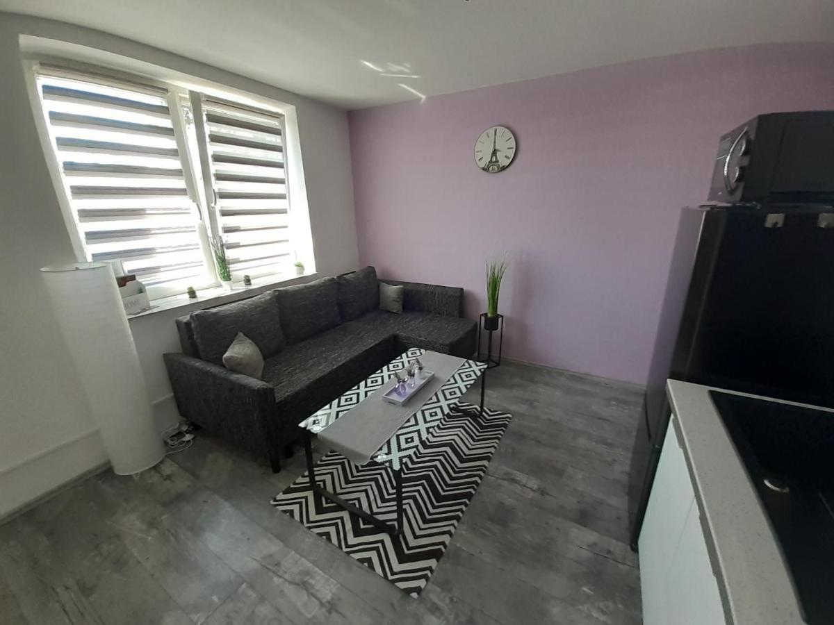 Apartman Laumar 3 Bzenec Eksteriør billede