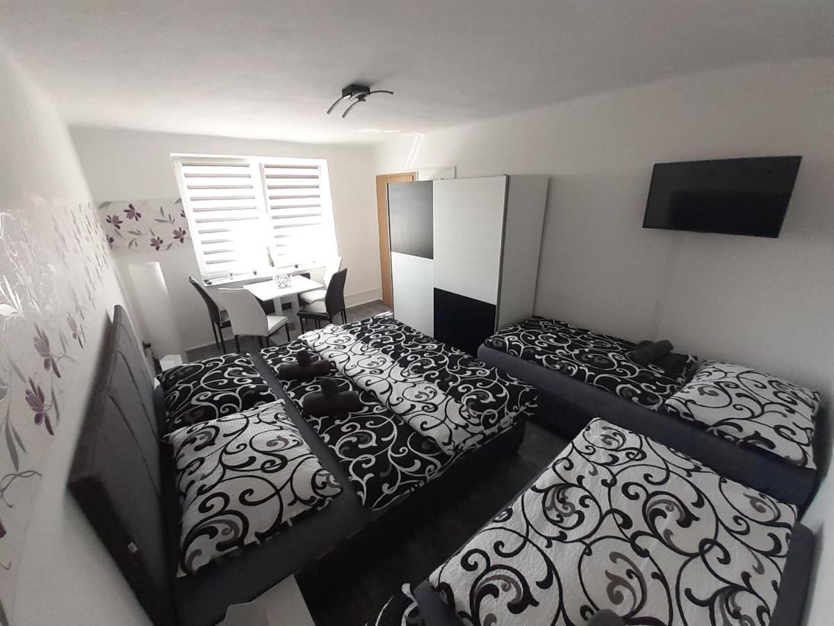 Apartman Laumar 3 Bzenec Eksteriør billede